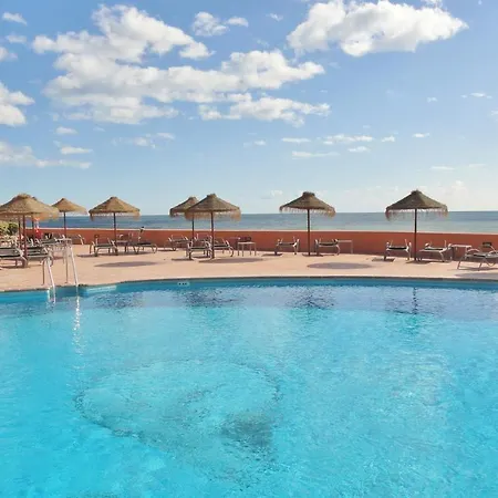Dona Lola Sandra: Beachfront Retreat In Calahonda Holiday home